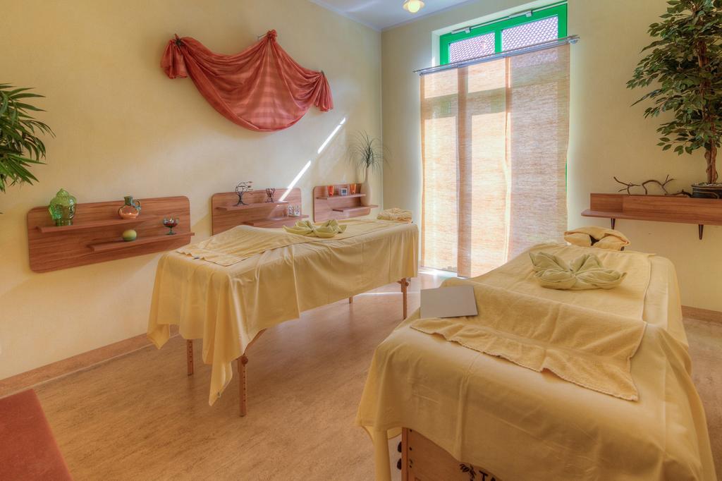 Sport- & Vital-Resort Neuer Hennings Hof Perleberg Ngoại thất bức ảnh