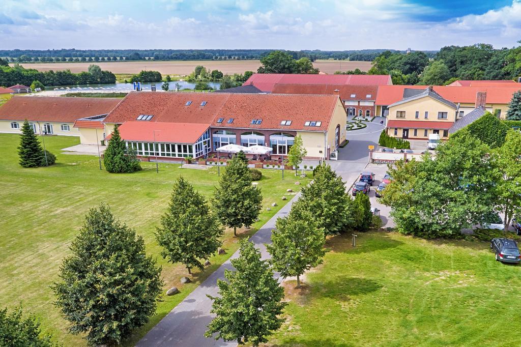 Sport- & Vital-Resort Neuer Hennings Hof Perleberg Ngoại thất bức ảnh